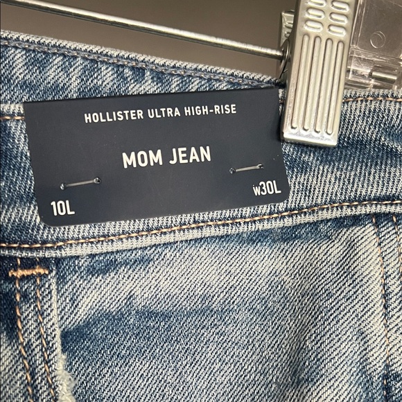 Hollister Light Blue Straight Men's Jeans - Picture 3 of 5